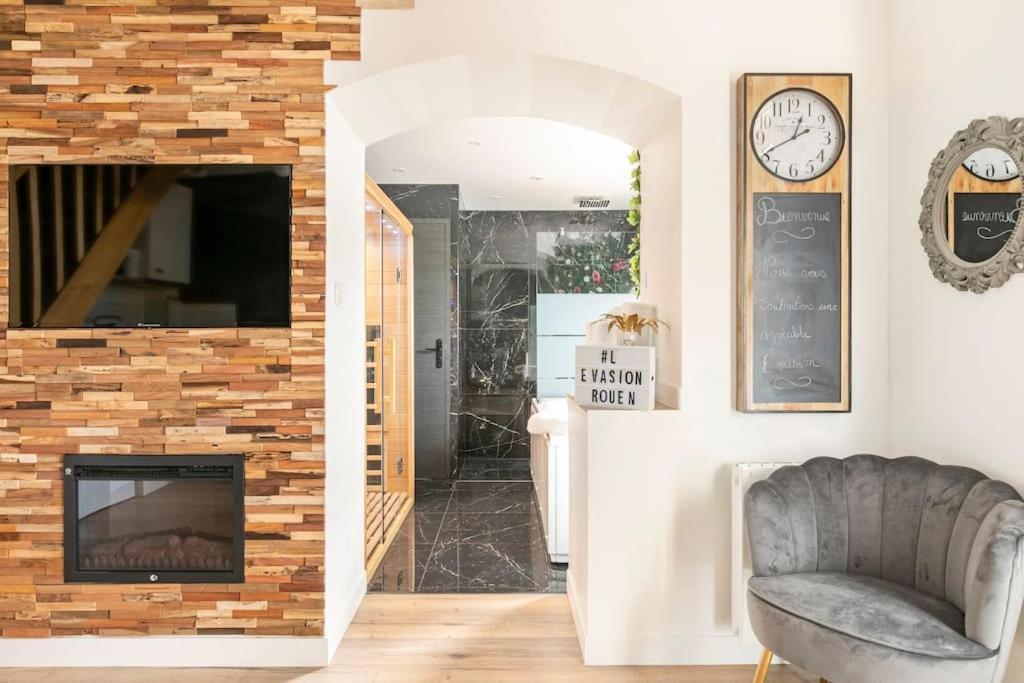 Sauna, Jacuzzi, Terrasse Et Parking Rouen Esterno foto